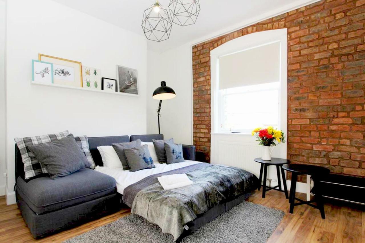 Appartamento Stylish Flat In 1860'S Listed Building Edimburgo Esterno foto