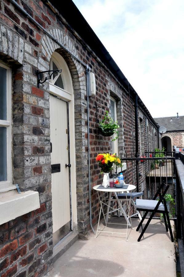 Appartamento Stylish Flat In 1860'S Listed Building Edimburgo Esterno foto
